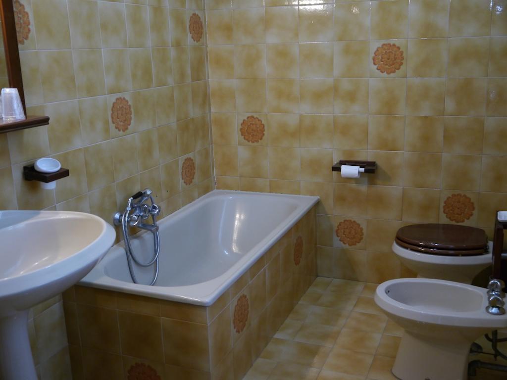Agriturismo Le Stiacce Saturnia Habitación foto
